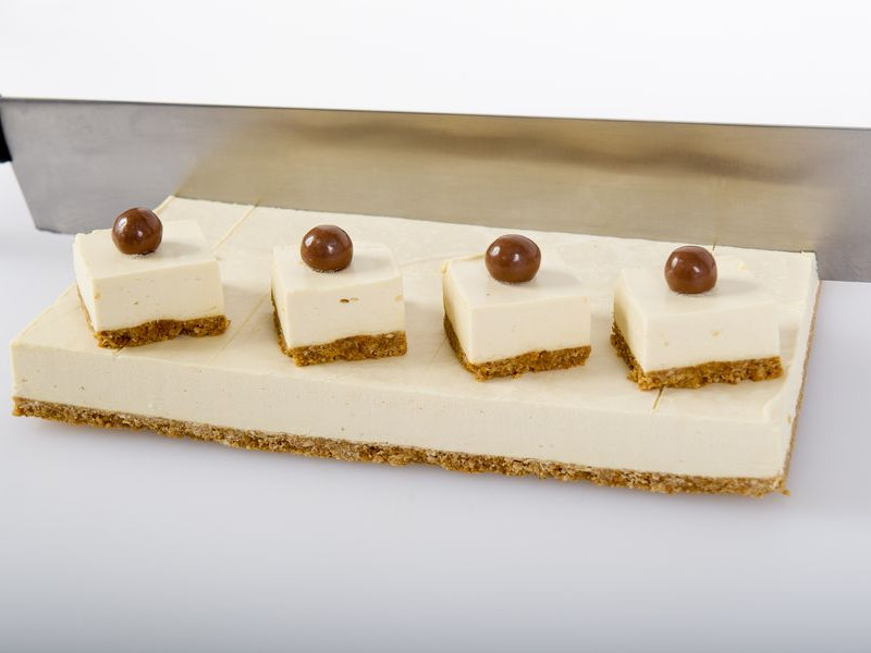 Baileys Cheesecake Slab