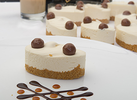 Baileys & Malteser Cheescake